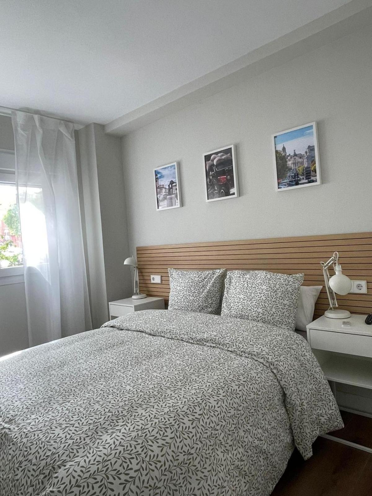 Rooms Madrid Rio Esterno foto