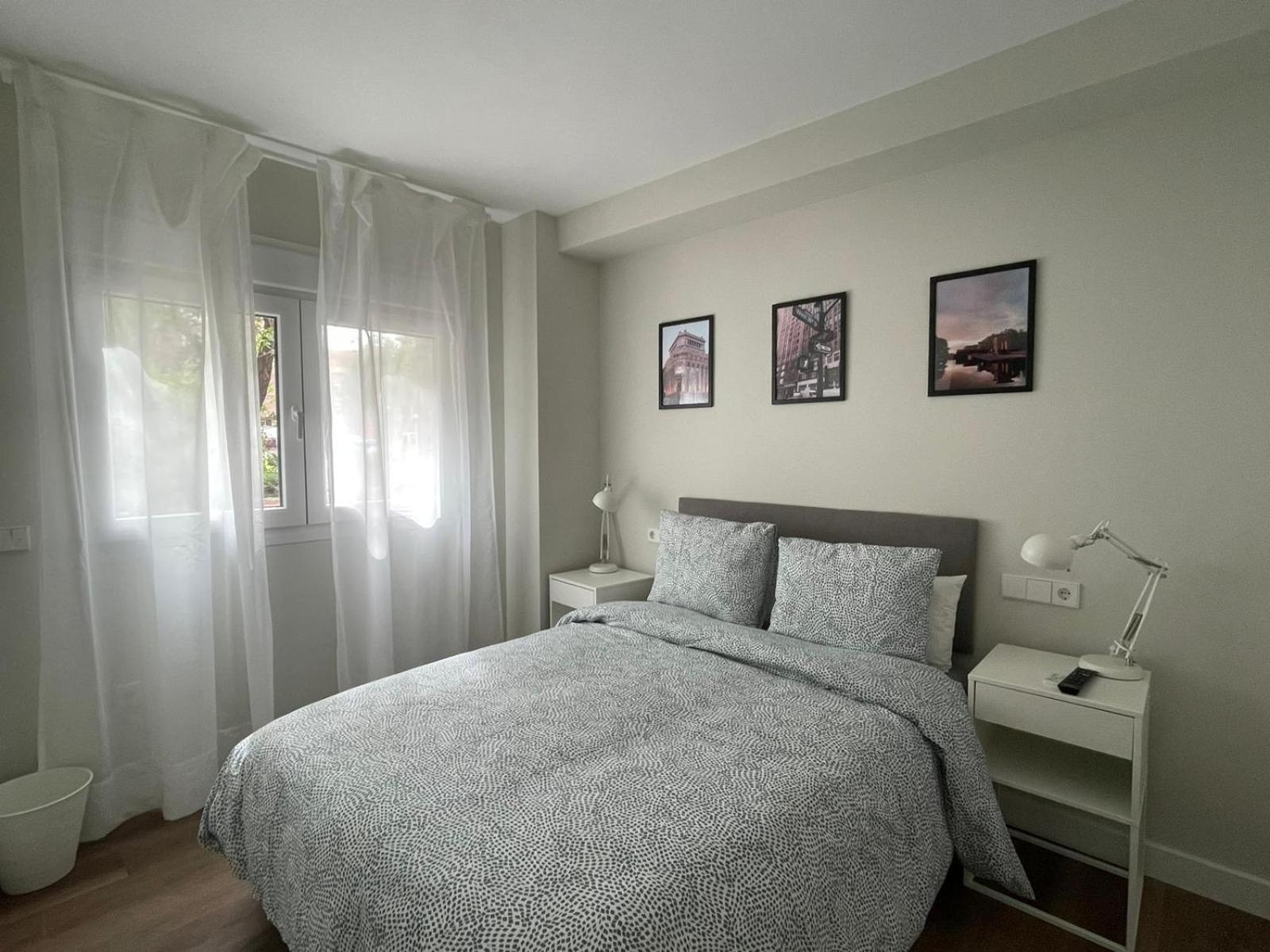 Rooms Madrid Rio Esterno foto