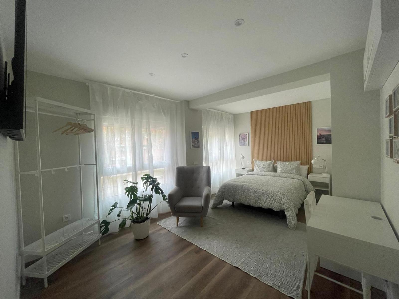Rooms Madrid Rio Esterno foto