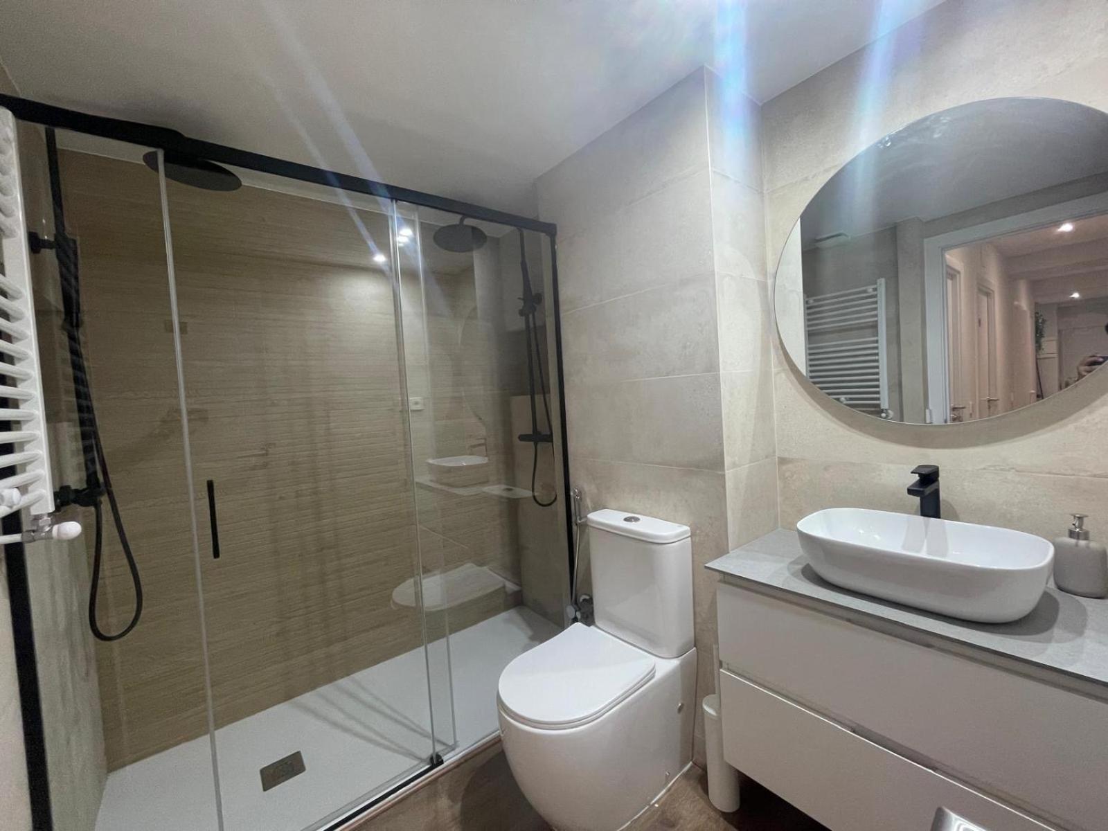 Rooms Madrid Rio Esterno foto